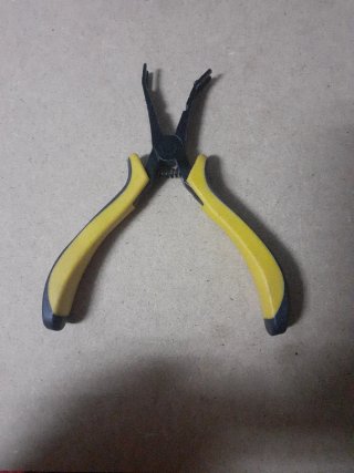 Alicates para rótulas