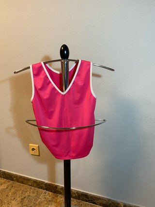 Camiseta deportiva rosa
