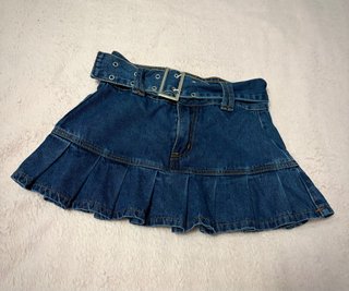 Falda vaquera con cinturón