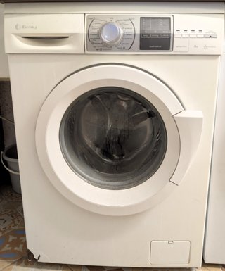 Lavadora Balay 8kg 1000rpm