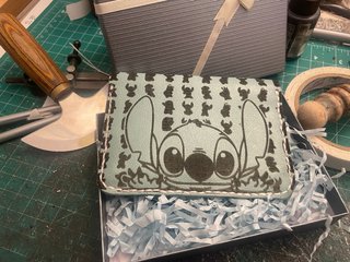 Cartera de Cuero Artesanal Stitch