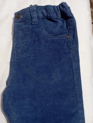Pantalón de pana azul para bebé