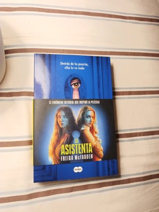 La asistenta