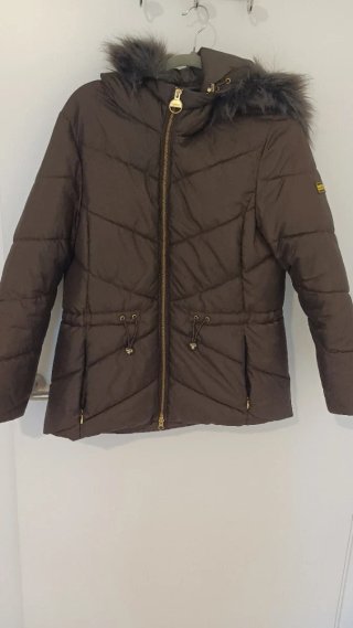 Plumas Barbour Color Chocolate Talla S