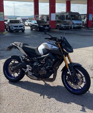Yamaha MT09sp V2
