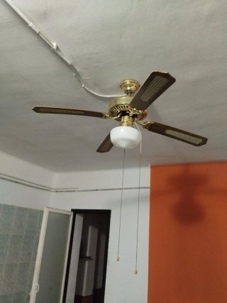 Ventilador de techo clásico