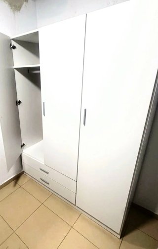 Armario ropero 3 puertas nuevo, Valencia • 279 €