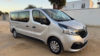 Renault Trafic 2017. 9 plazas , extra larga