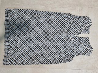Vestido con Estampado Geométrico