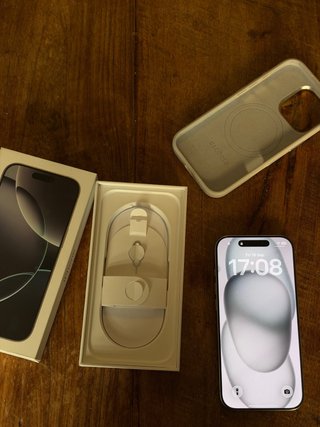 iPhone 16 Pro