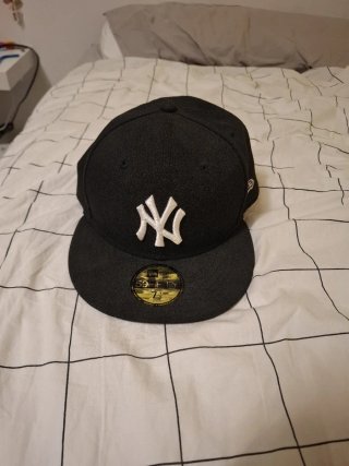 Gorra New Era NY Negra Talla 7 1/2