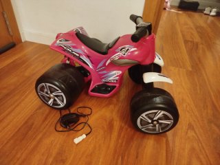 Quad Infantil a Batería Injusa