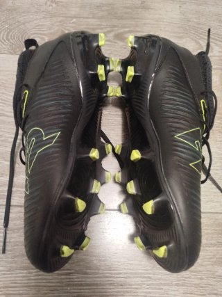 Botas de Fútbol Multitacos Talla 36