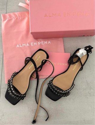 Sandalias Alma en Pena Negras