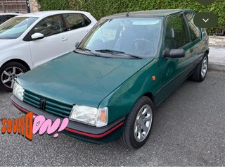 Peugeot 205 1998