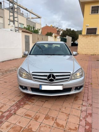 Mercedes-Benz Clase C 2011