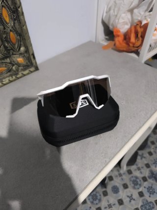 Gafas de Ciclismo 100% Speedcraft montura blanca.