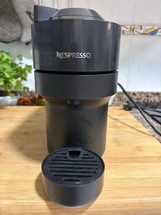 Cafetera Nespresso Vertuo Negra