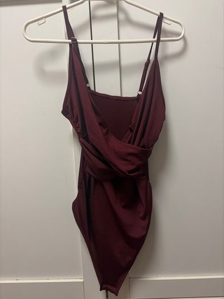 Body Burdeos Shein