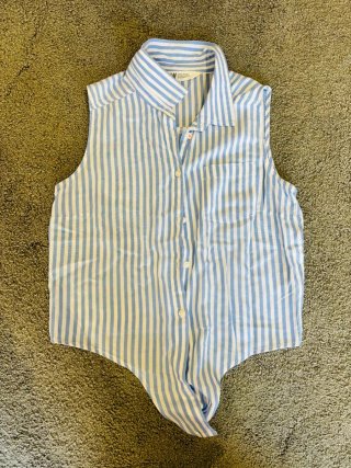 Camiseta de rayas con nudo en el ombligo H&M