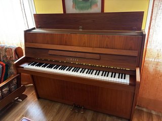 Piano Vertical Yamaha P114