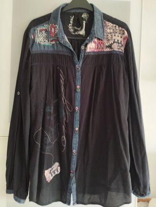 Camisa Desigual Negra