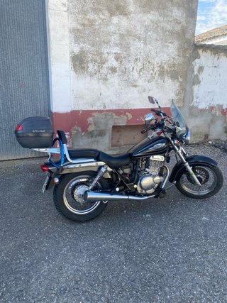 Suzuki Marauder 250