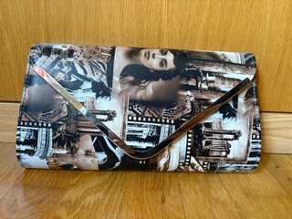 Bolso de mano tipo clutch vintage