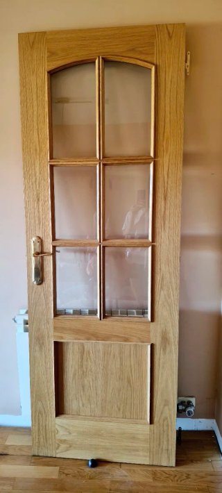 Puerta de Madera con Cristales