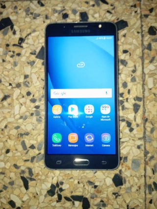 Samsung Galaxy J5 2016 Negro