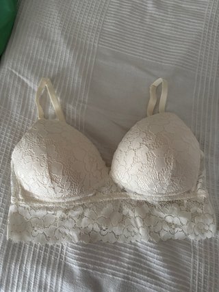 Top de encaje blanco