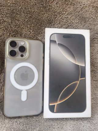 iPhone 16 Pro Max