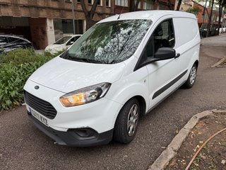 Ford Transit Courier 2019 110000km