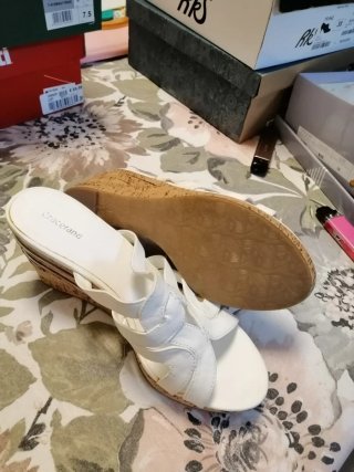 Sandalias de cuña blancas Graceland