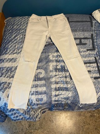 Pantalón Vaquero Pitillo Blanco