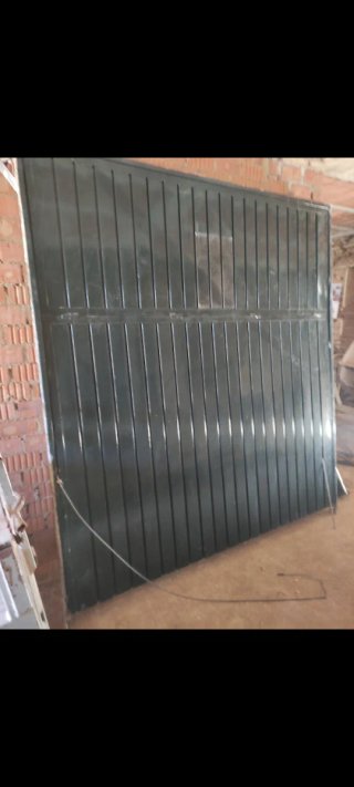 Puerta de Garaje Basculante Motorizada