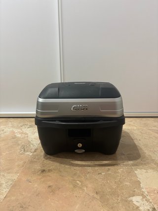 Baúl GIVI B32 BOLD