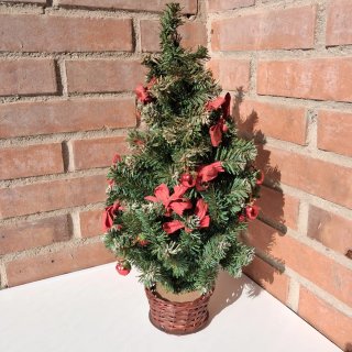 Árbol de Navidad con Decoración