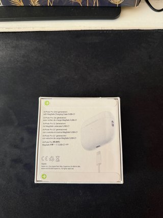 Apple AirPods Pro 2 (USB-C)