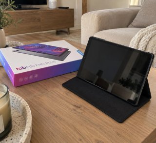 Lenovo Tab M10 FHD Plus