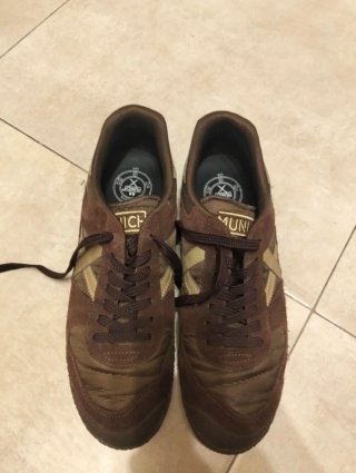 Zapatillas Munich Marrones Talla 44