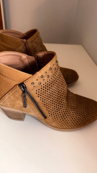 Botines Cowboy Chika10 Marrones
