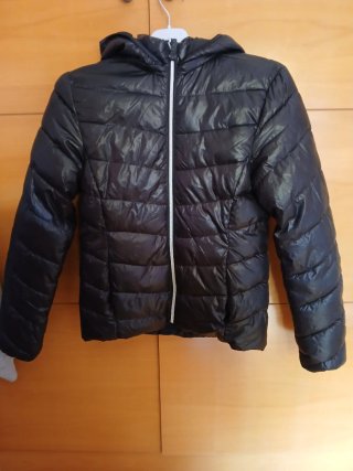 Abrigo acolchado H&M negro talla M 170 cm