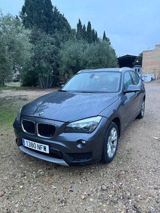 BMW X1 sDrive18d Automático 143 CV