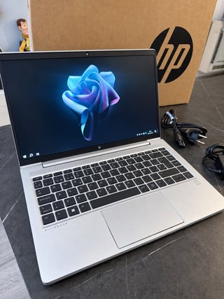 Portátil HP Elite mt645 G7 Ryzen 3 16GB RAM