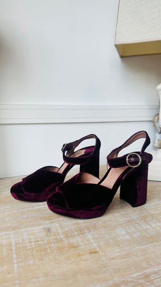 Tacones Granates de Terciopelo
