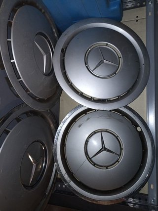 Tapacubos mercedes bentz