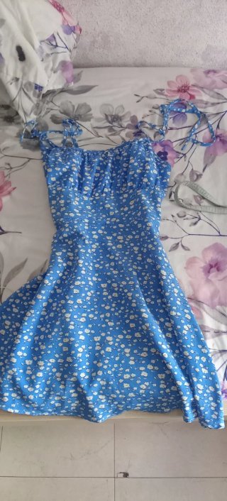 Vestido Corto Azul Estampado Flores