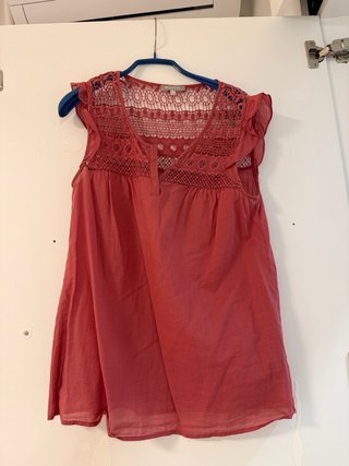 Blusa Massimo Dutti Granate con Encaje