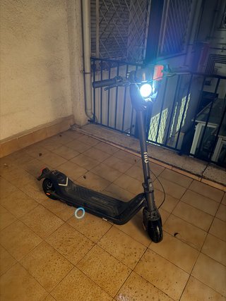 Patinete eléctrico NIU KQi3 Pro + candado